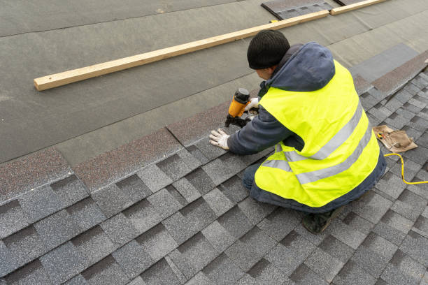Best Commercial Roofing Services  in Eldorado, IL